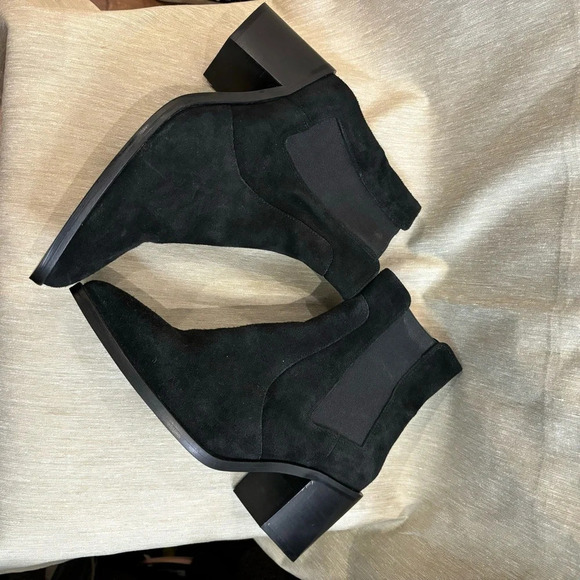 L’INTERVALLE Sz 40 Chelsea Shaft Suede Pointy Stacked Heel  Ankle Booties Boots - Picture 6 of 12